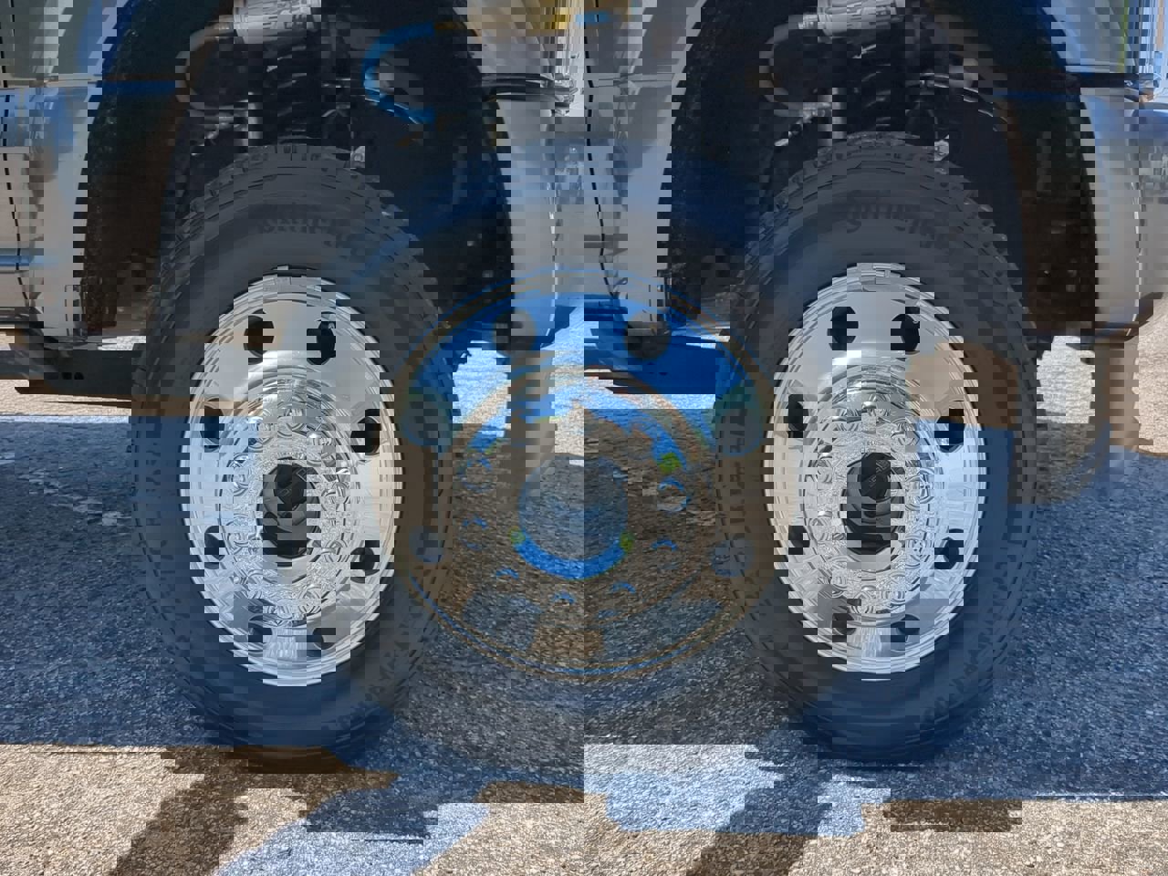 Certified 2020 Ford F450 Platinum w/ FX4 Off-Road Package image 9