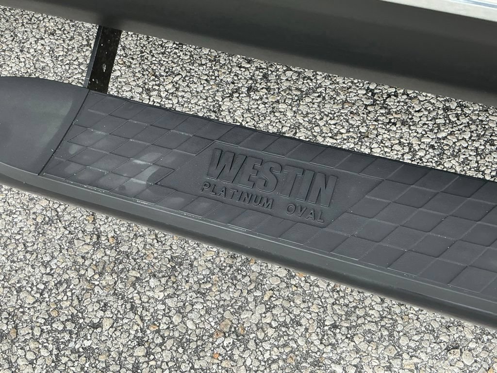Certified 2018 Ford Explorer XLT FWD image 27