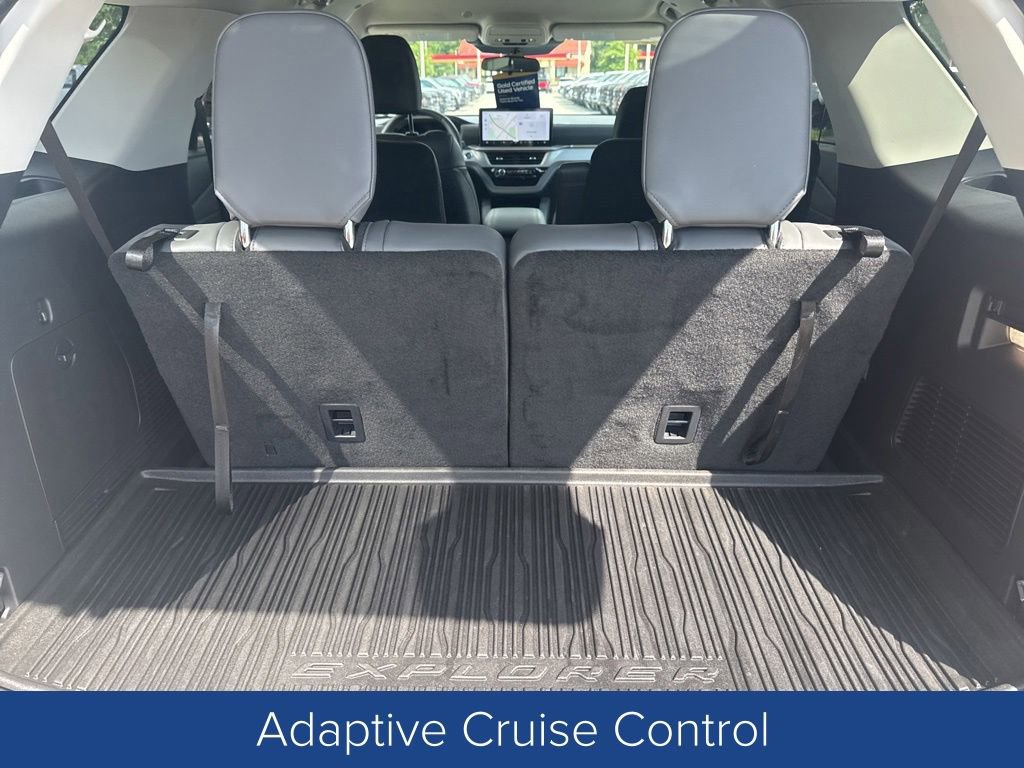 Certified 2026 Ford Explorer Active w/ Active Comfort Package RWD image 7