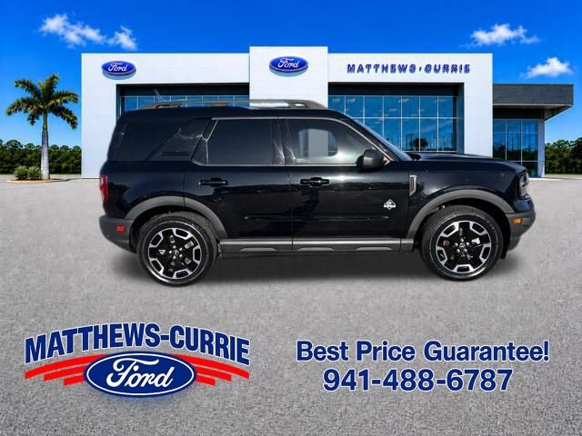 Certified 2023 Ford Bronco Sport Outer Banks w/ Tech Package AWD/4WD image 3