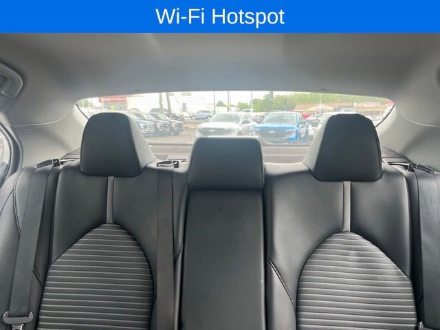 Used 2024 Toyota Camry SE FWD image 12