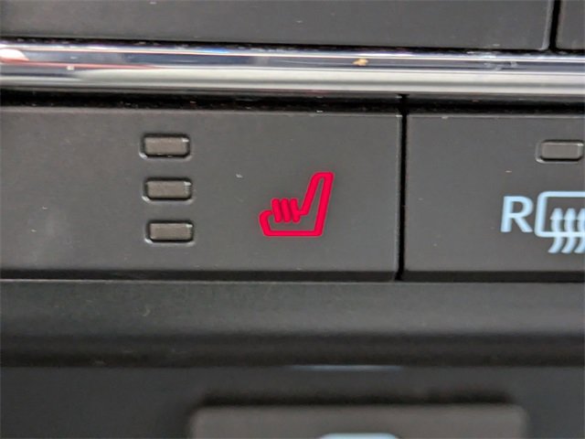 Certified 2022 Ford F150 XLT w/ Equipment Group 302A High image 23