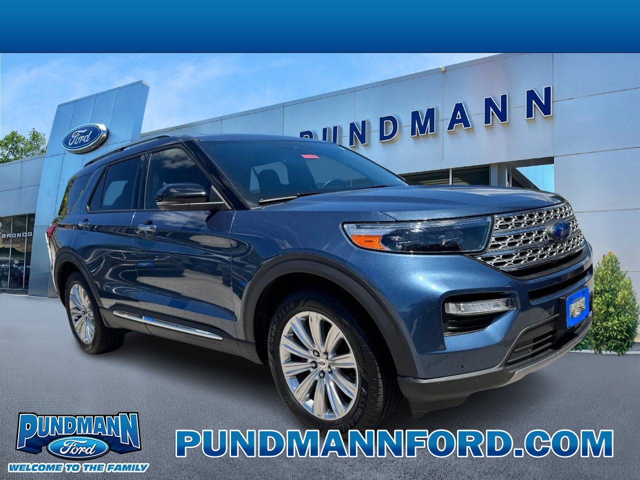 Certified 2020 Ford Explorer Limited w/ Class III Trailer Tow Package AWD/4WD image 1