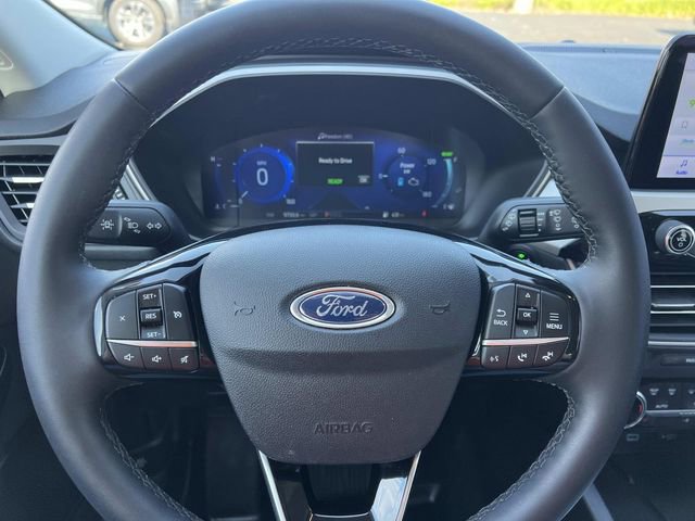 Certified 2022 Ford Escape SEL w/ Technology Package AWD/4WD image 22