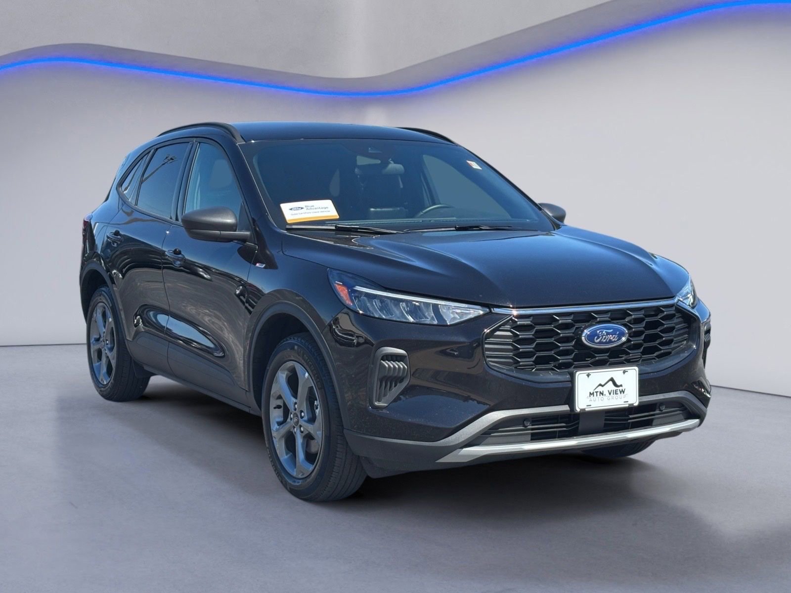 Certified 2025 Ford Escape ST-Line AWD/4WD image 5