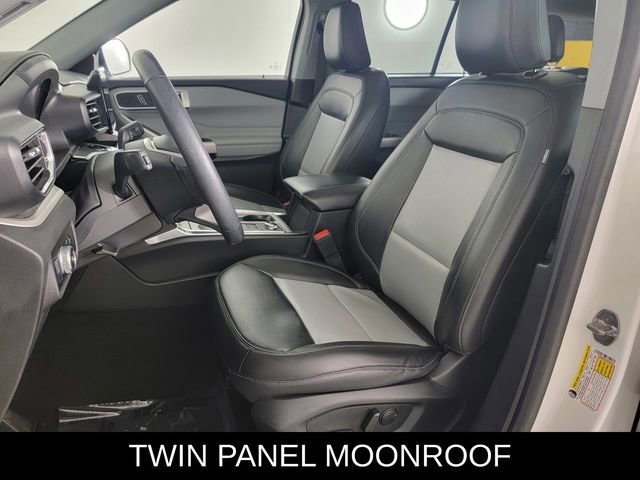 Certified 2023 Ford Explorer XLT w/ Equipment Group 202A image 12