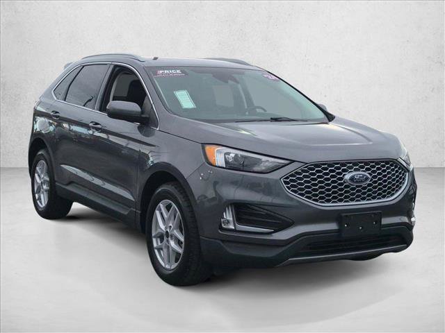 Certified 2024 Ford Edge SEL w/ Convenience Package AWD/4WD image 3