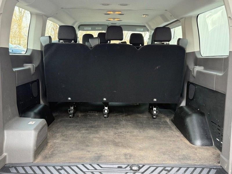 Certified 2020 Ford Transit 150 XL image 7