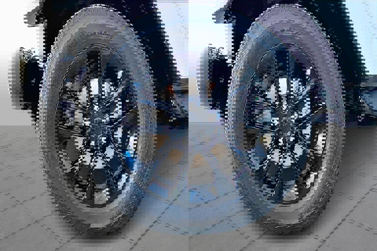 Used 2023 Jeep Wrangler Sahara w/ Cold Weather Group image 11