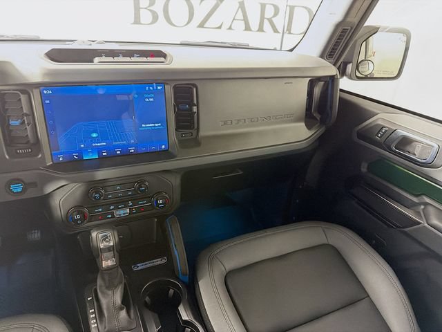 Certified 2024 Ford Bronco Black Diamond AWD/4WD image 28