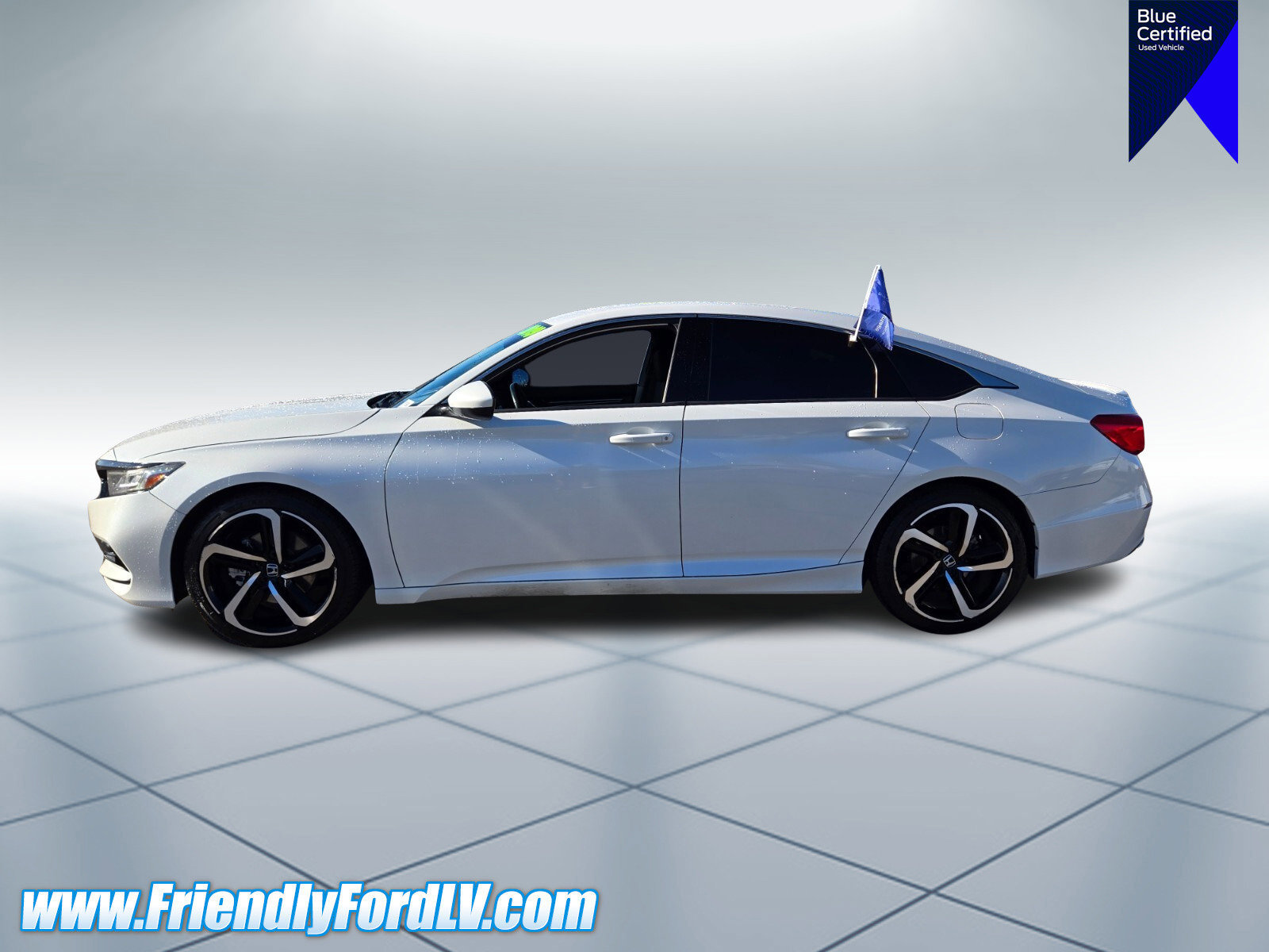 Used 2019 Honda Accord Sport image 2