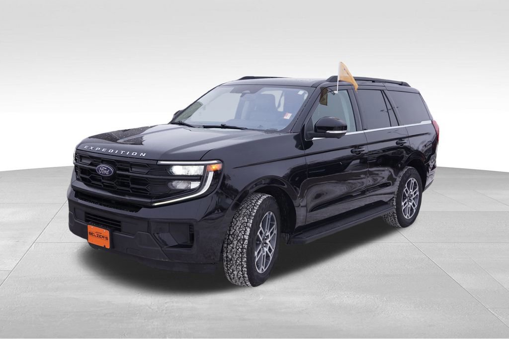 Certified 2025 Ford Expedition Active image 2