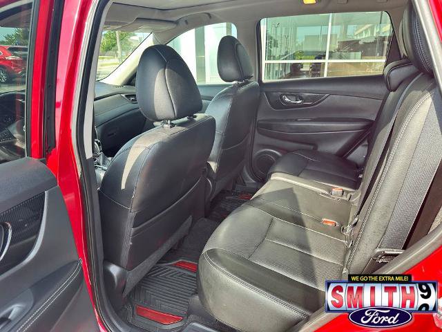 Used 2017 Nissan Rogue SL w/ SL Premium Package AWD/4WD image 28