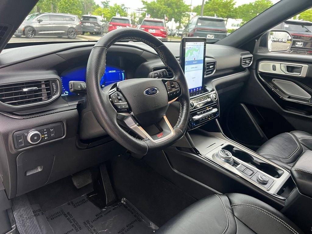 Certified 2022 Ford Explorer ST w/ Equipment Group 401A AWD/4WD image 26