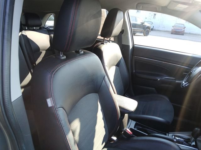 Used 2024 Mitsubishi Outlander Sport SE AWD/4WD image 48