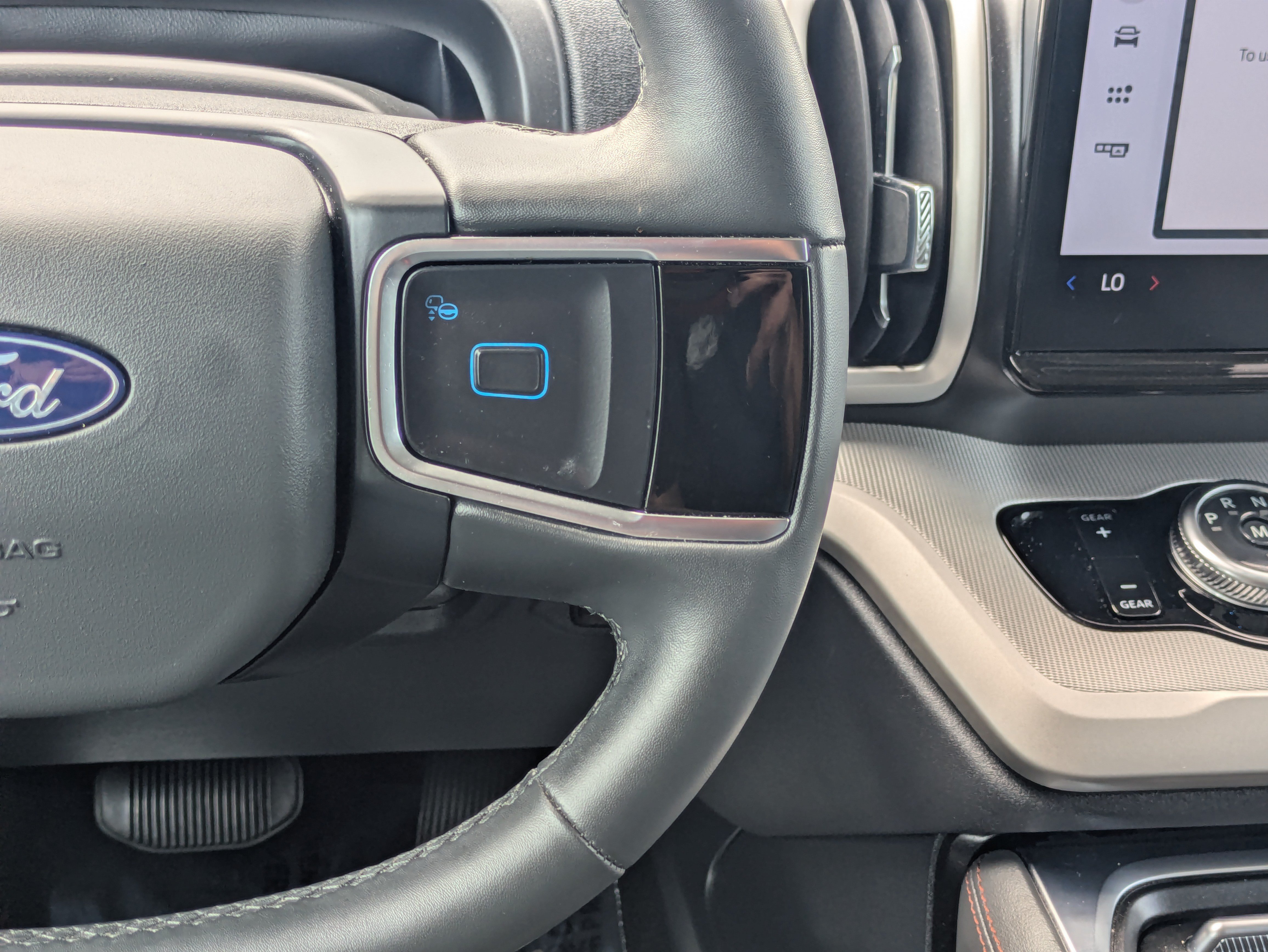Certified 2025 Ford Expedition Active RWD image 28
