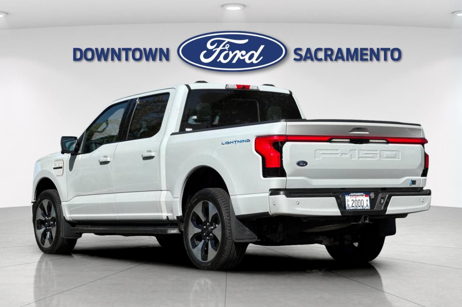 Certified 2023 Ford F150 Lightning Platinum AWD/4WD image 8