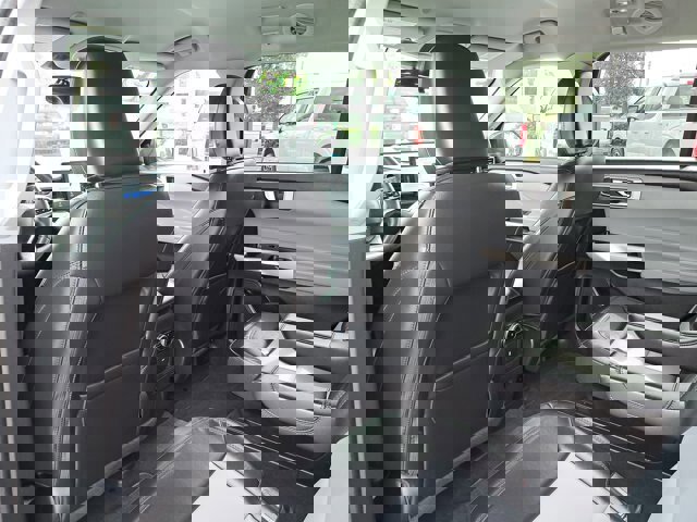 Certified 2023 Ford Explorer XLT w/ Equipment Group 202A image 12