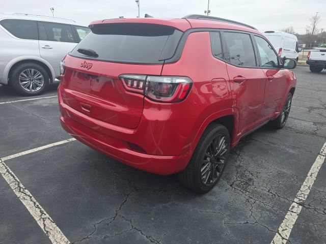 Used 2023 Jeep Compass Limited AWD/4WD image 7