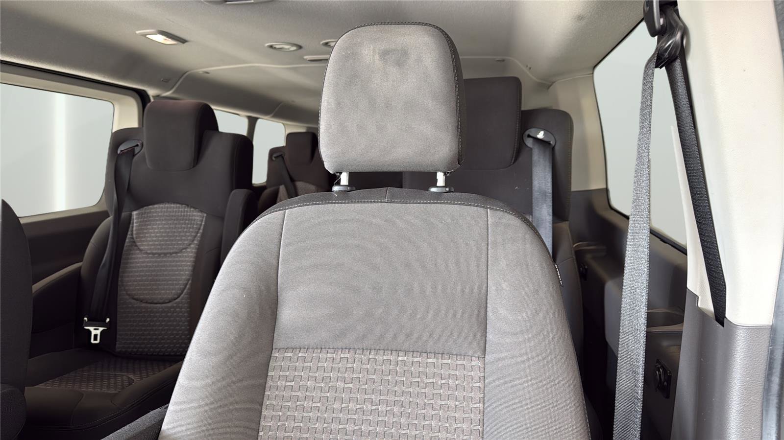 Certified 2023 Ford Transit 350 XLT RWD image 25