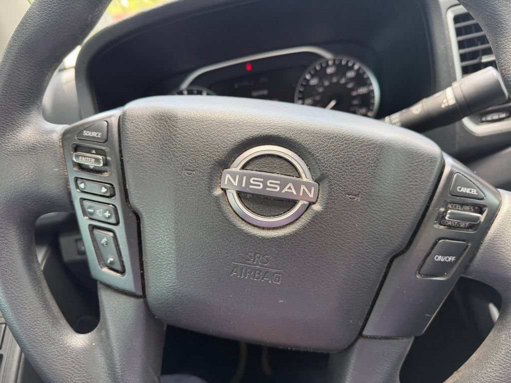 Used 2022 Nissan Frontier SV RWD image 16