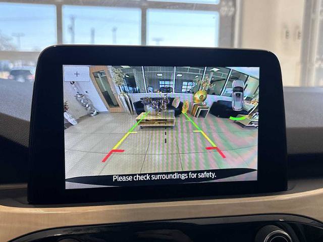 Certified 2022 Ford Escape Titanium w/ Titanium Elite Package image 14