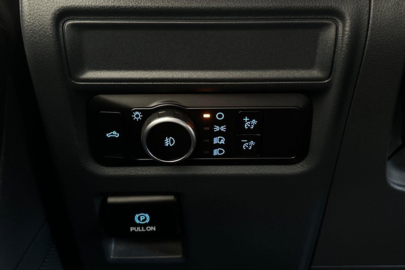 Certified 2023 Ford F150 XL w/ STX Appearance Package RWD image 27