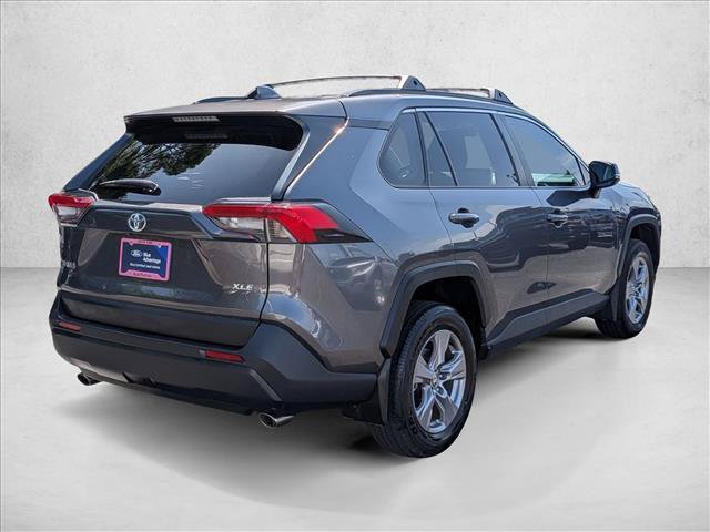 Used 2024 Toyota RAV4 XLE FWD image 5