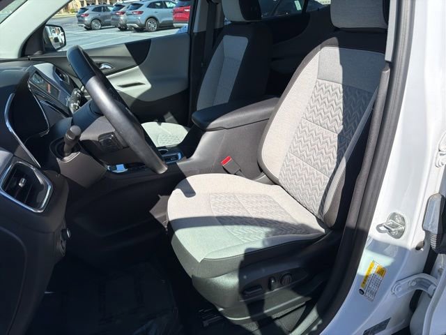Used 2023 Chevrolet Equinox LT w/ Driver Convenience Package image 15