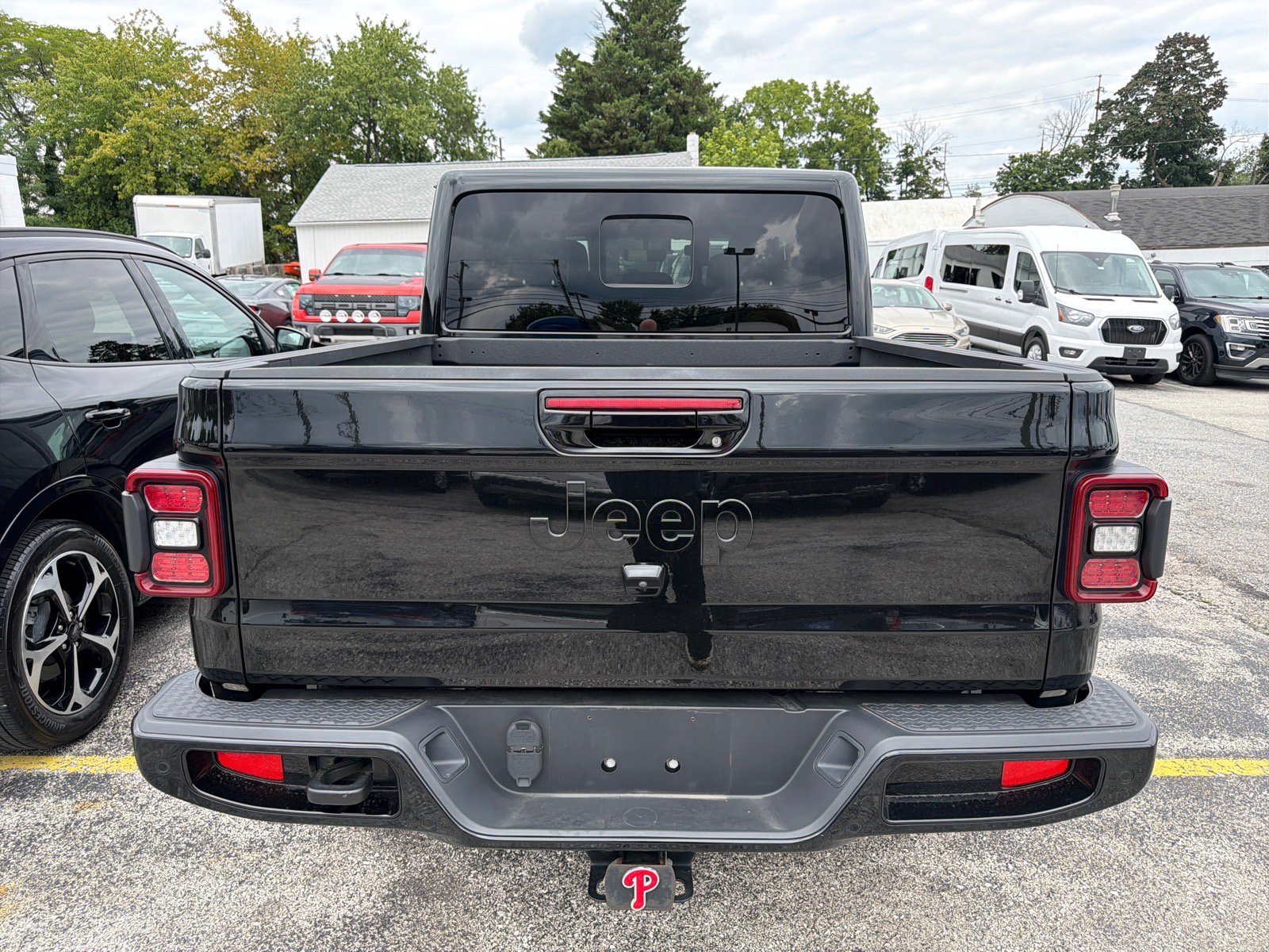 Used 2021 Jeep Gladiator Overland AWD/4WD image 7