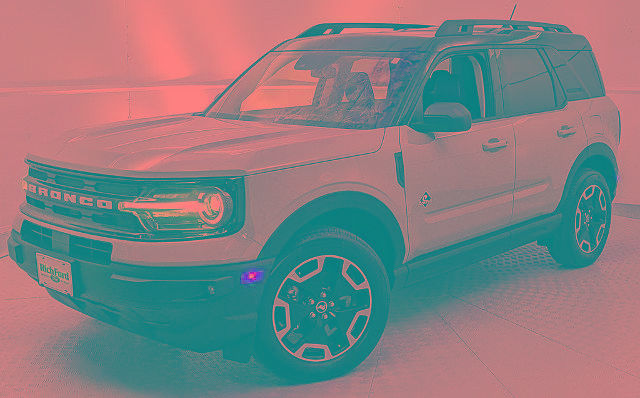 Certified 2024 Ford Bronco Sport Outer Banks w/ Tech Package AWD/4WD image 6