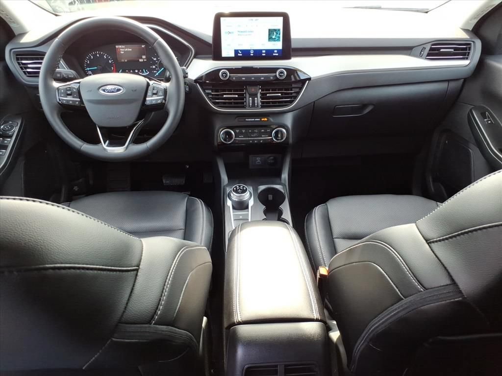 Certified 2022 Ford Escape SEL AWD/4WD image 11