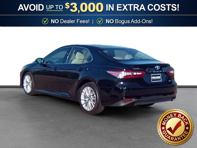 Used 2018 Toyota Camry XLE FWD image 4