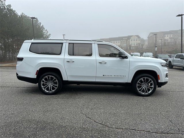 Used 2023 Jeep Grand Wagoneer L Series II w/ Premium Group II image 6