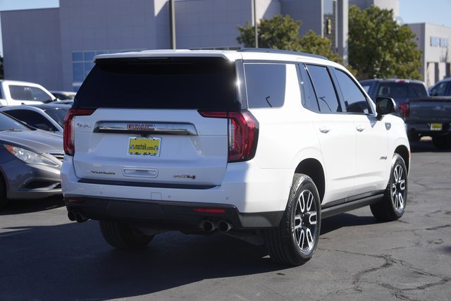 Used 2023 GMC Yukon AT4 w/ Technology Package image 4