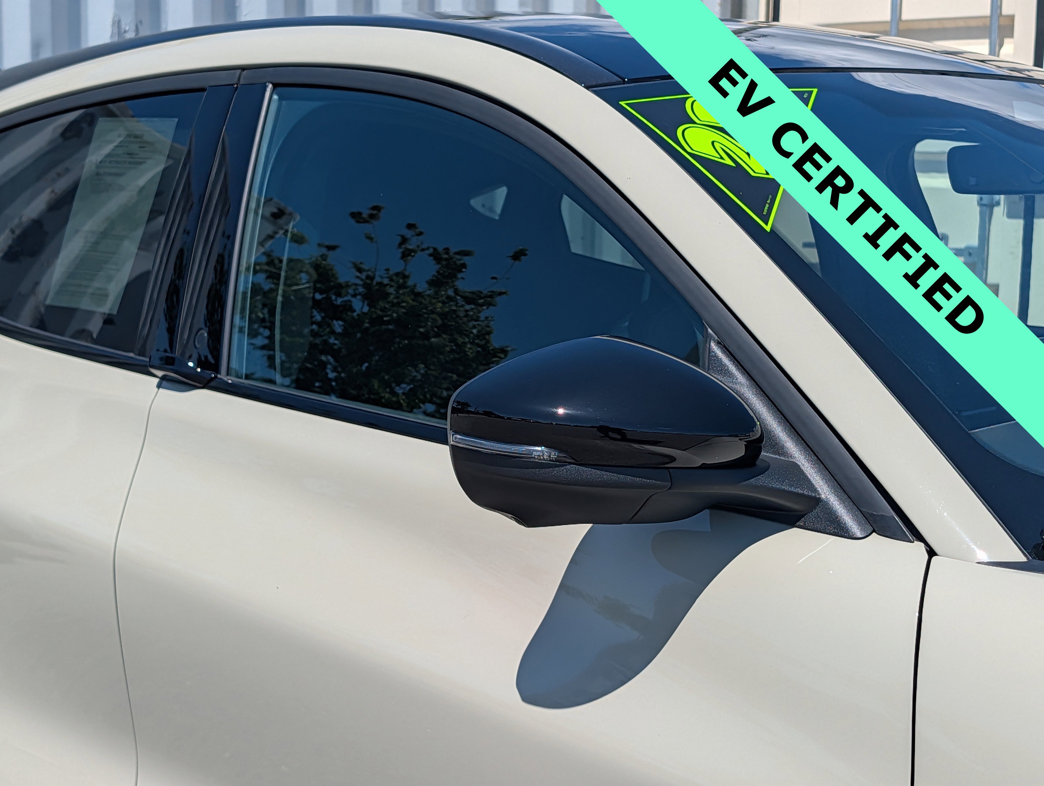 Certified 2025 Ford Mustang Mach-E GT AWD/4WD image 10