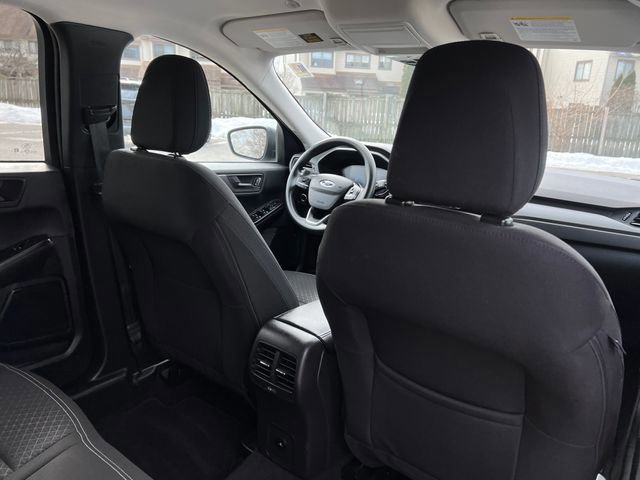 Certified 2025 Ford Escape Active image 33