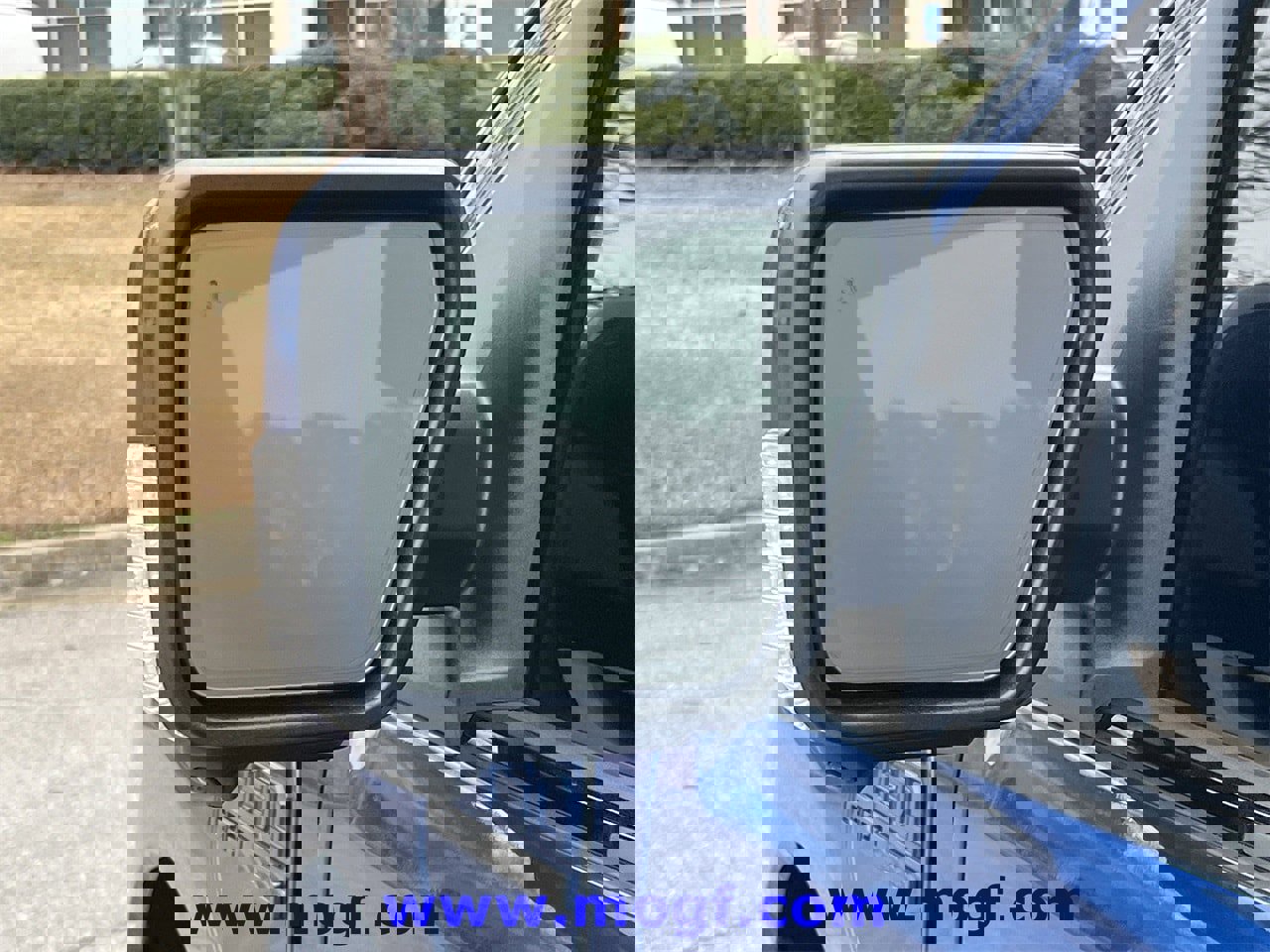 Certified 2022 Ford F150 Lightning Lariat image 31