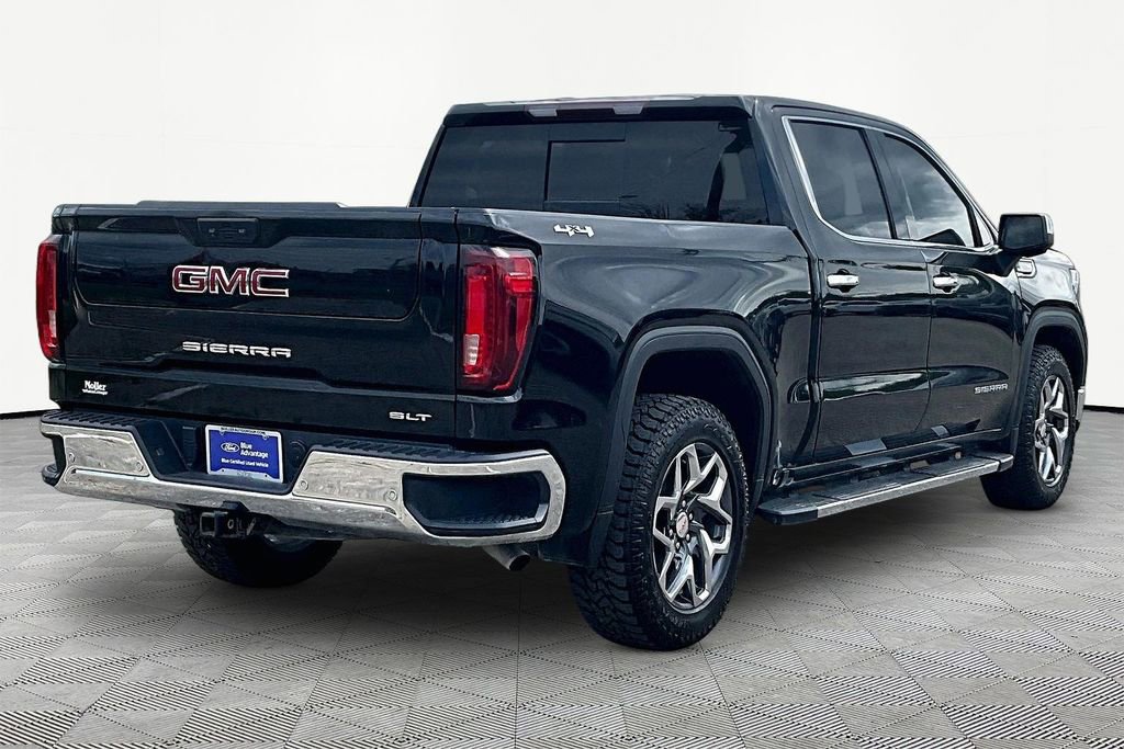Used 2022 GMC Sierra 1500 SLT w/ SLT Premium Plus Package AWD/4WD image 2