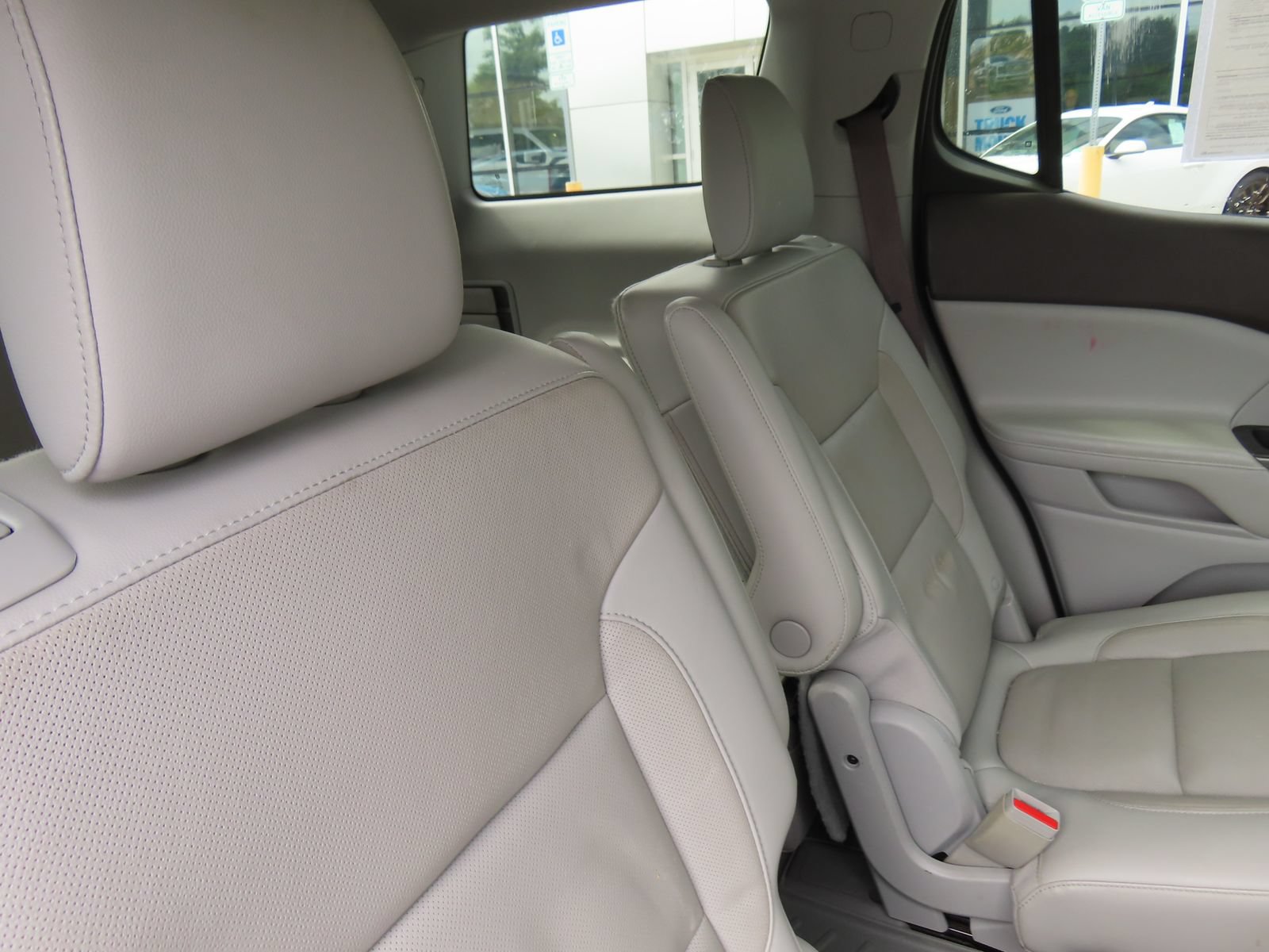 Used 2019 GMC Acadia SLT AWD/4WD image 34
