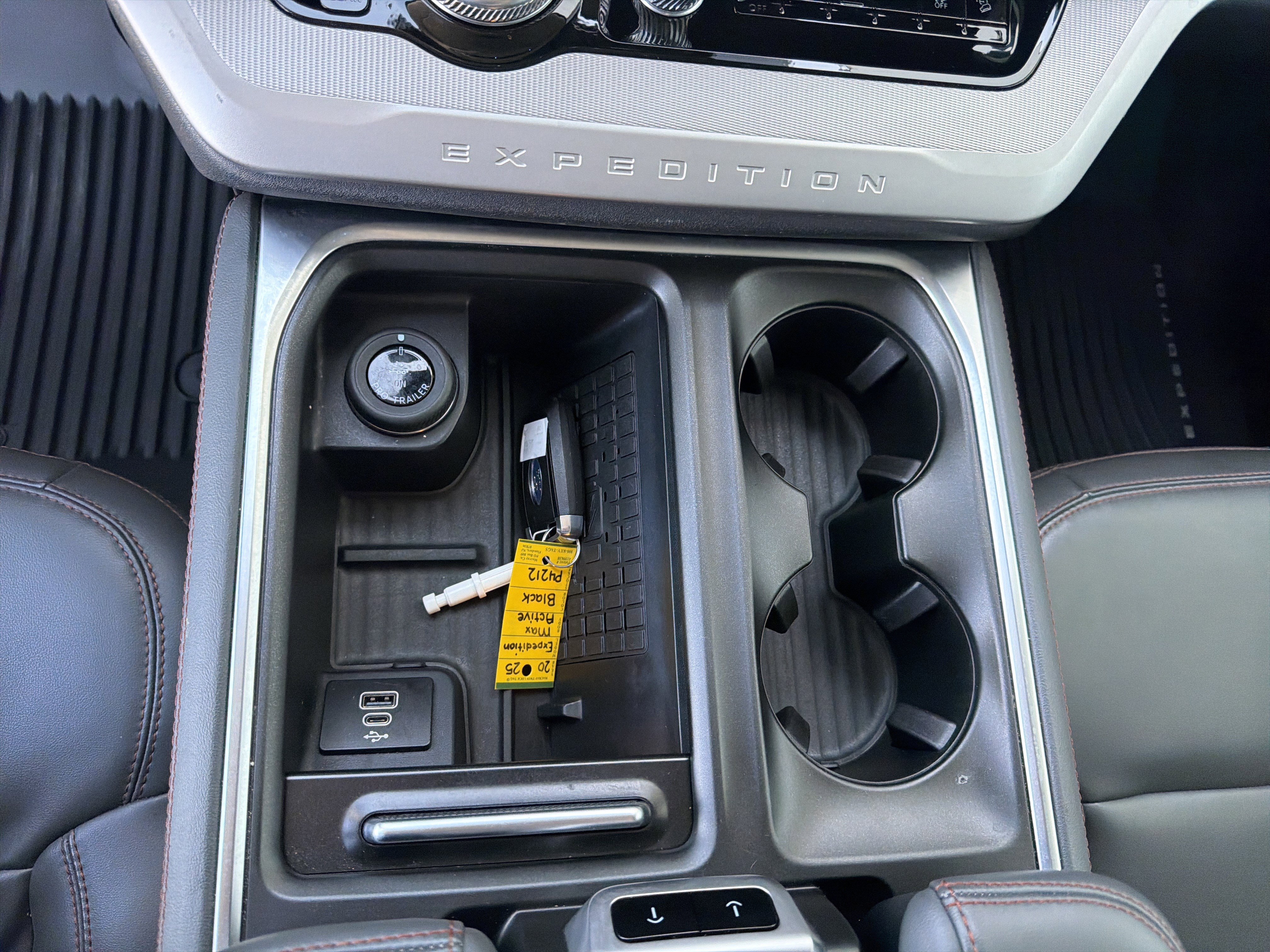 Certified 2025 Ford Expedition Max Active AWD/4WD image 50