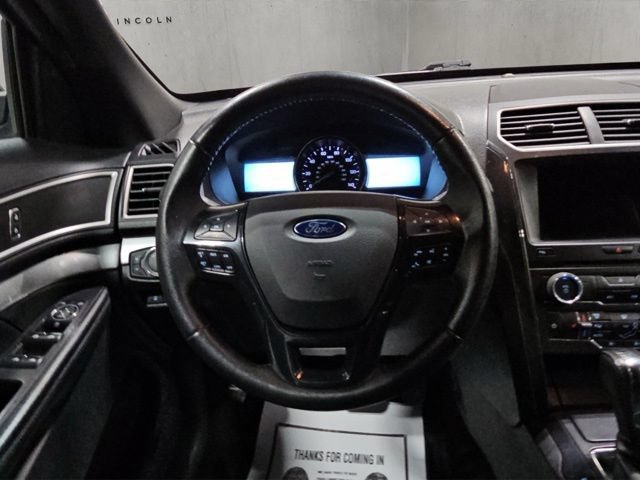 Certified 2017 Ford Explorer XLT w/ Equipment Group 202A AWD/4WD image 23