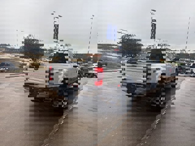 Certified 2021 Ford F350 Lariat w/ Lariat Ultimate Package image 5