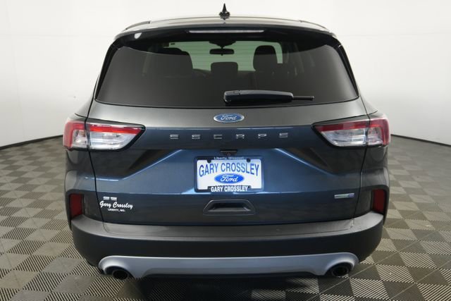 Certified 2020 Ford Escape SE image 3