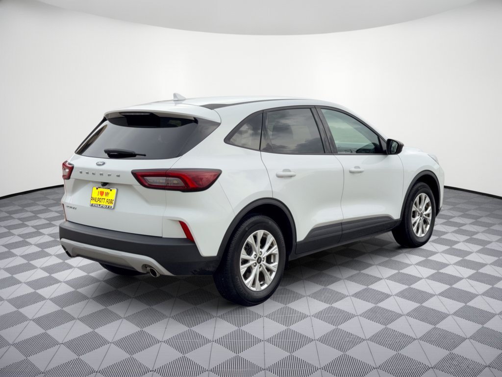 Certified 2025 Ford Escape Active FWD image 9