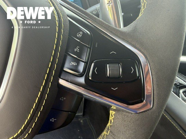 Used 2022 Chevrolet Corvette Stingray Premium Conv w/ Z51 Performance Package RWD image 20