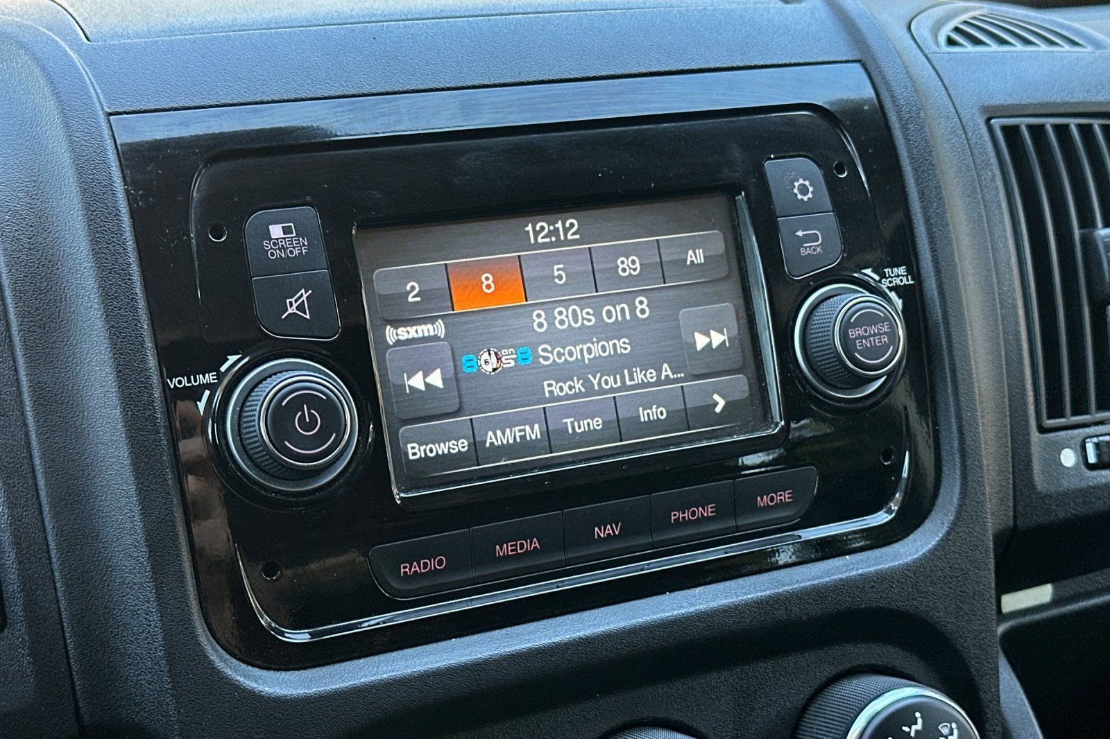 Used 2018 RAM ProMaster 3500 w/ Premium Appearance Group image 17