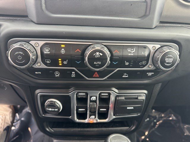 Used 2020 Jeep Gladiator Sport w/ Quick Order Package 24S image 18