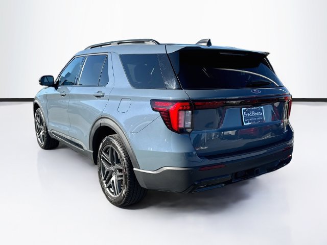Certified 2025 Ford Explorer ST-Line w/ ST-Line Street Pack AWD/4WD image 8