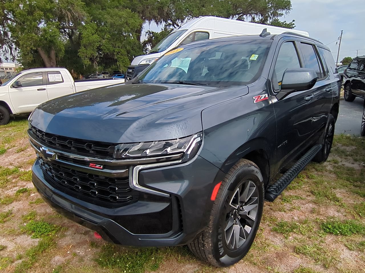 Used 2021 Chevrolet Tahoe Z71 w/ Rear Media and Nav Package AWD/4WD image 6